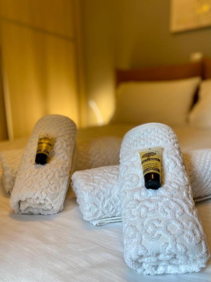 Luxury Suite 10' From The Center Αθήνα Εξωτερικό φωτογραφία