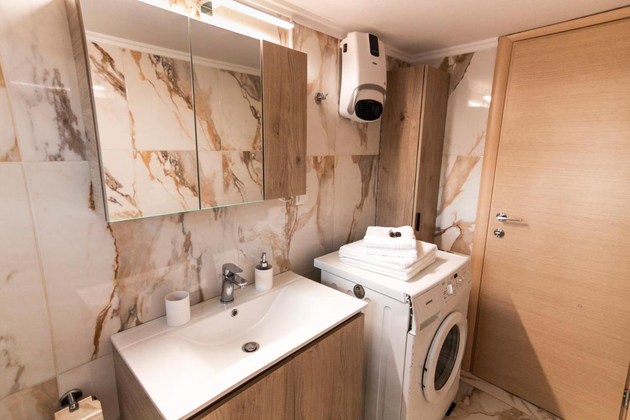Luxury Suite 10' From The Center Αθήνα Εξωτερικό φωτογραφία