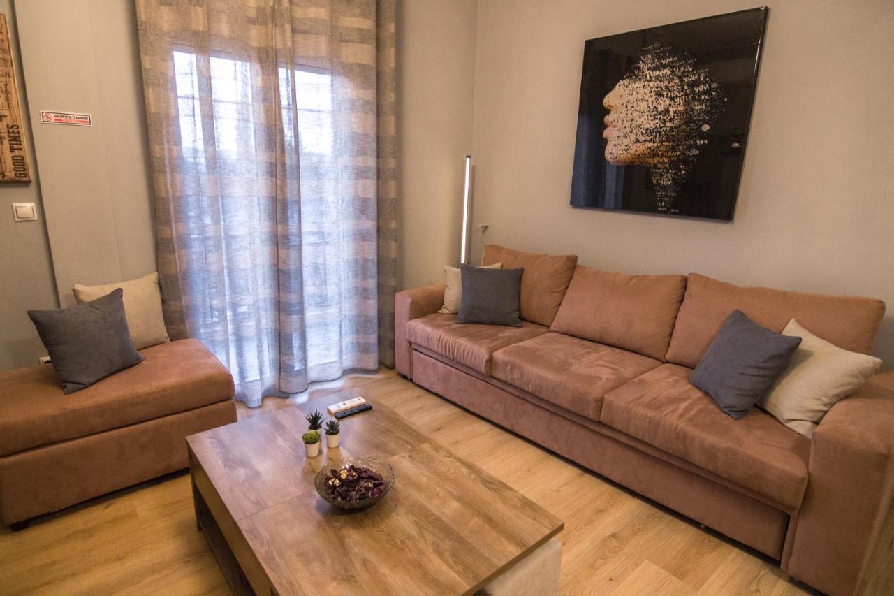 Luxury Suite 10' From The Center Αθήνα Εξωτερικό φωτογραφία