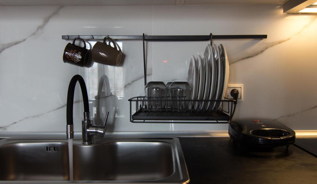 Luxury Suite 10' From The Center Αθήνα Εξωτερικό φωτογραφία